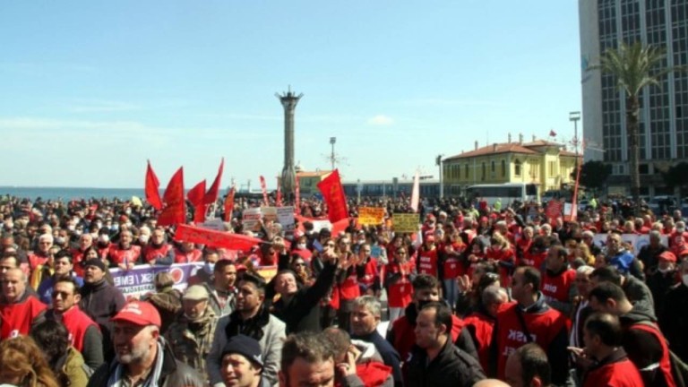 Ödeme Krizi Sonrası 2 Şirkette Tam Gün Greve Gitti! Büyükşehir'den Yeni Açıklama Geldi!