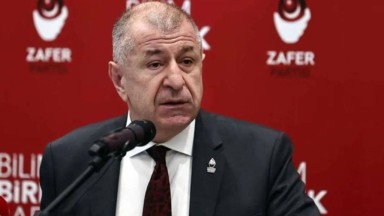 Ümit Özdağ'ın Gece Yarısı Açıklaması: Tutuklanma Süreci ve Öcalan Vurgusu
