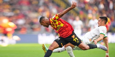 Arda Kardeşler'in Tartışmalı Kararları Göztepe-Alanyaspor Maçına Damga Vurdu