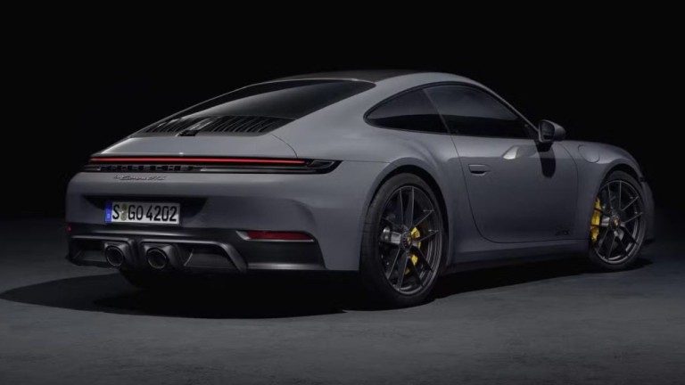 Trump'ın Gümrük Vergisi Planı Porsche'yi Zora Sokuyor: İşte Detaylar