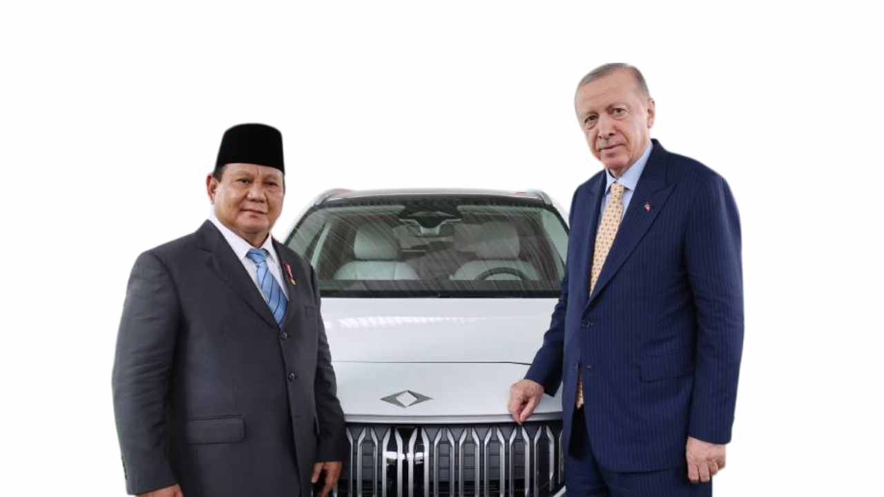 Erdoğan'dan Endonezya Cumhurbaşkanı Subianto'ya TOGG Hediye Etti