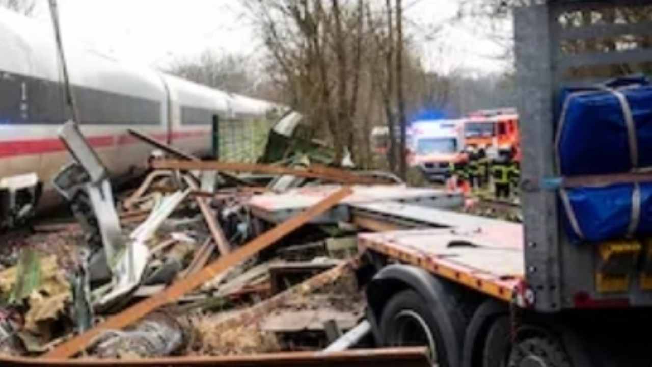 Hamburg'da Yüksek Hızlı Tren