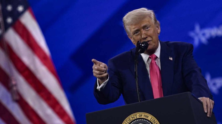 Trump'tan Kiev'e Mineralli Talep