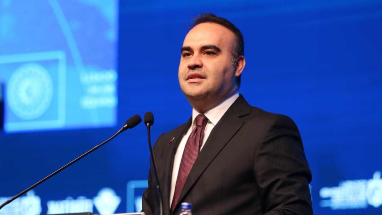 Türkiye Antarktika'da Uzay Gözlem İstasyonu Kurdu