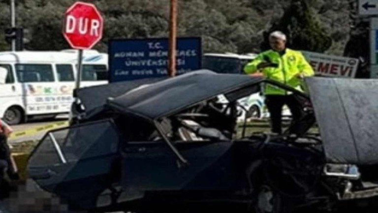 Aydın'da İki Otomobil Çarpıştı: 1 Ölü, 1 Yaralı