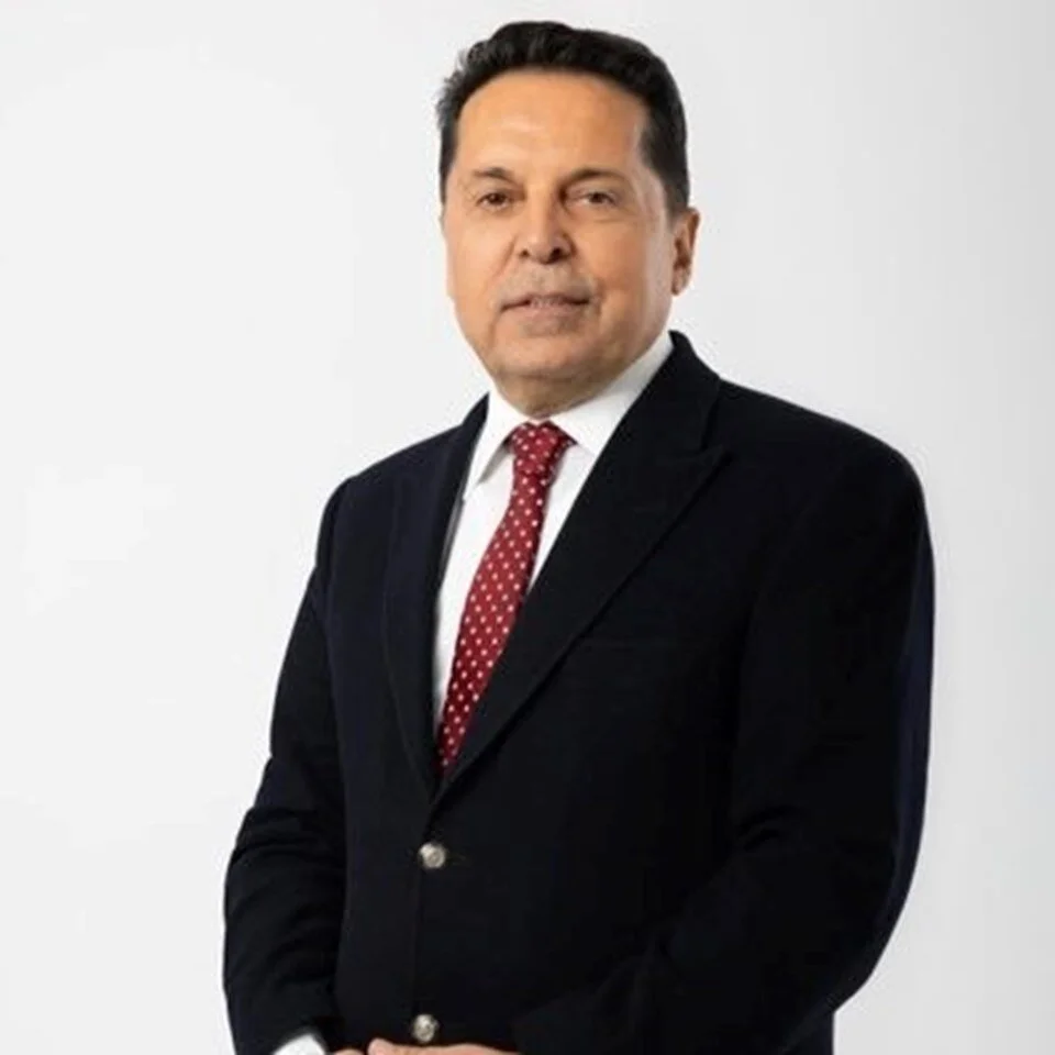 Ahmet Özer