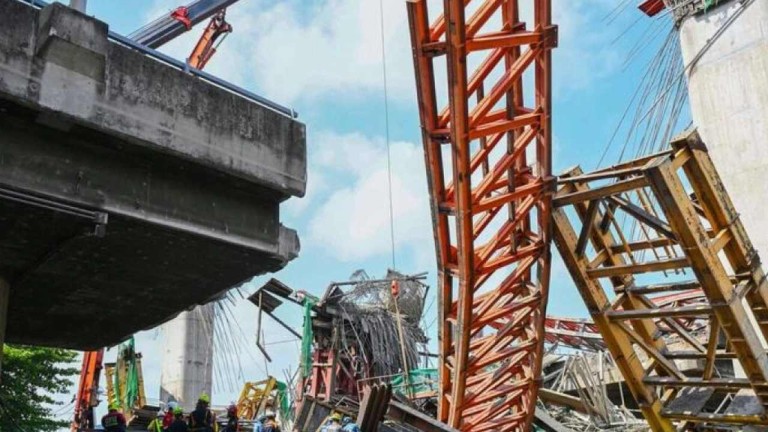 Bangkok'ta Köprü İnşaatında Facia: 7 Ölü, 30 Yaralı