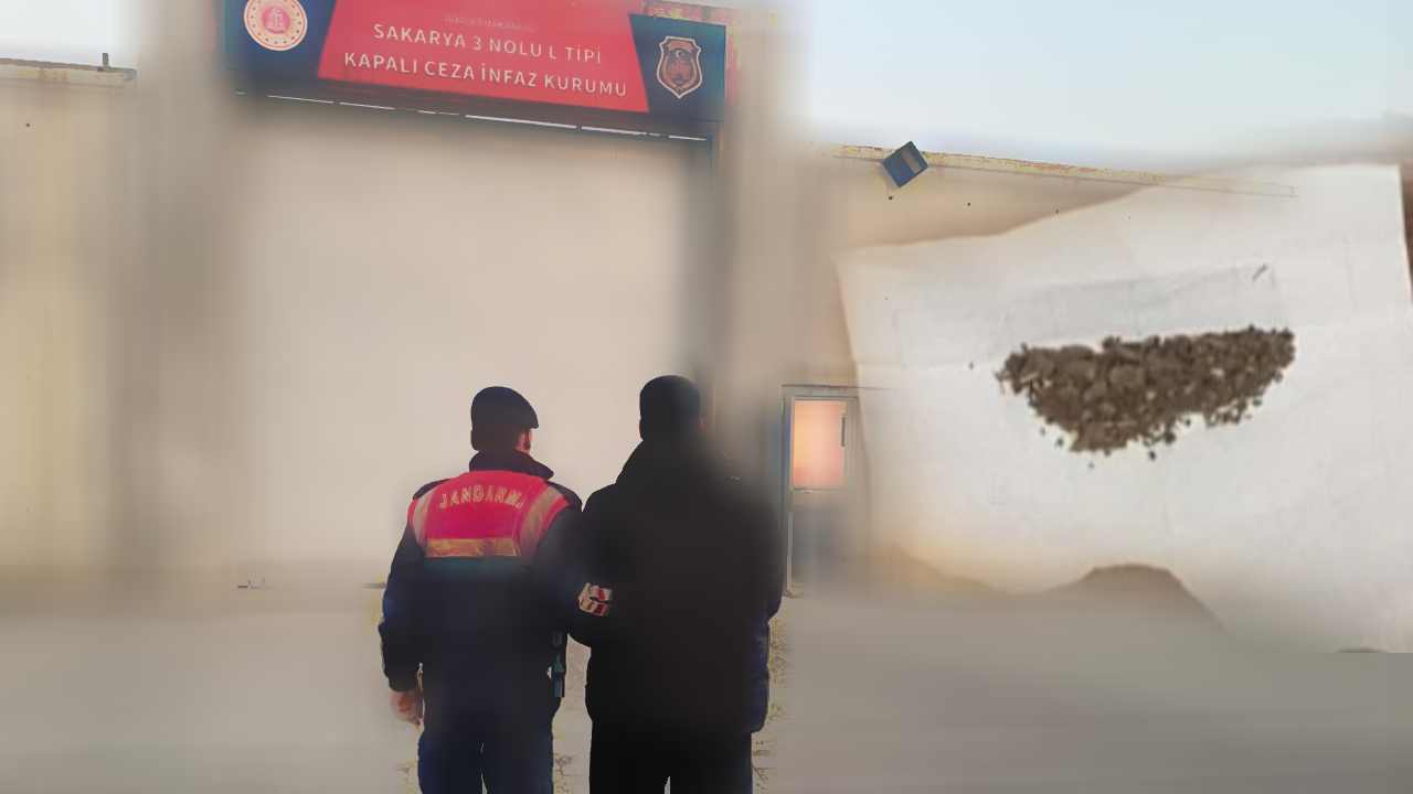 Sakarya'da Uyuşturucu Operasyonu Evde 385 Gram Bonzai Bulundu