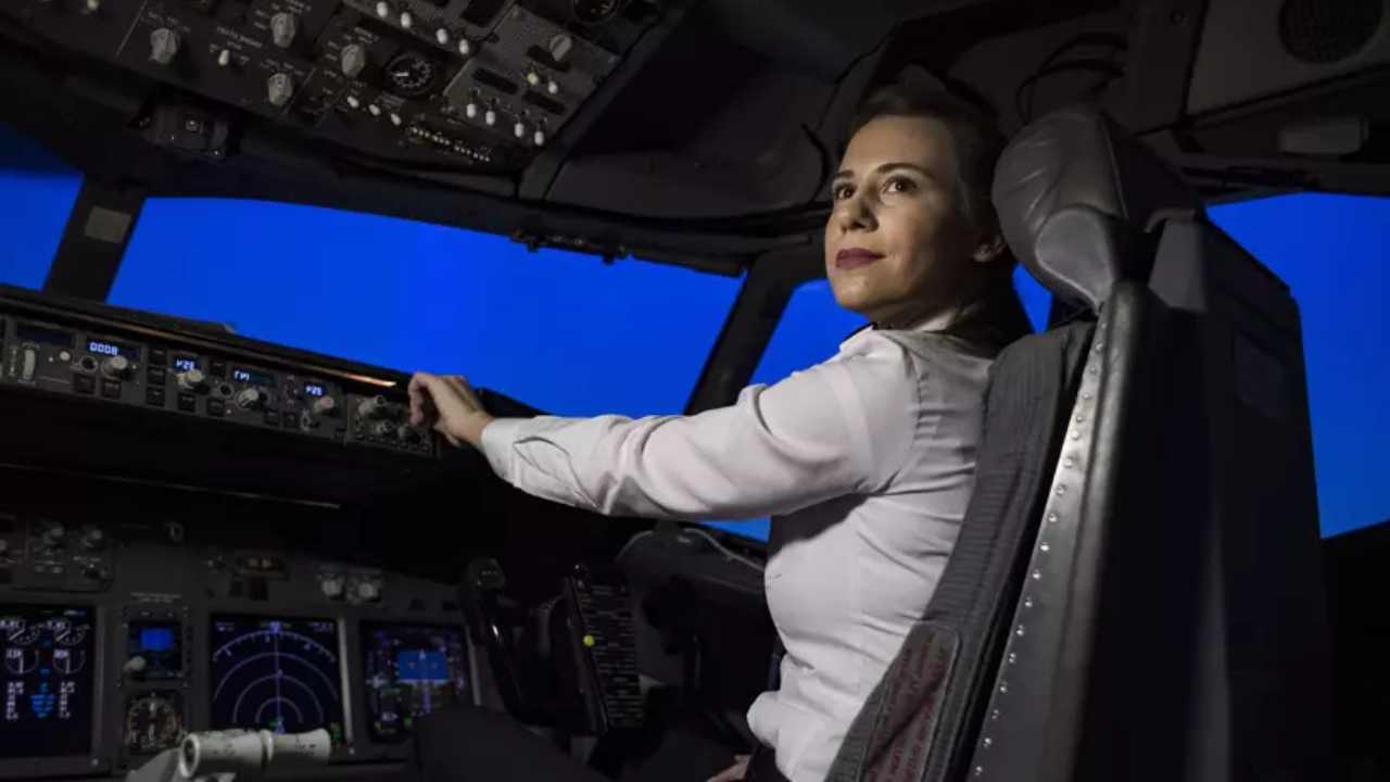 THY, Kadın Pilot
