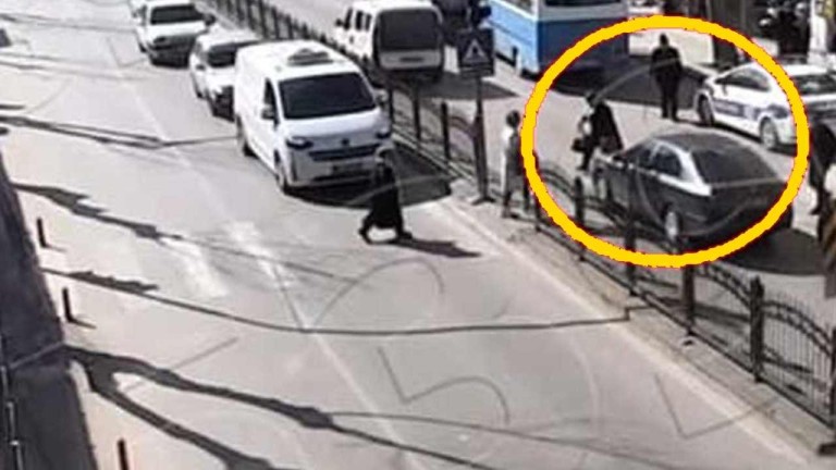 Amasya'da Yaya Geçidinde Otomobil Çarpması: Kadın Yaralı, O Anlar Kamerada