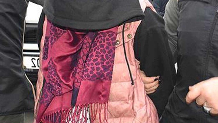 İzmir'de Gelin, Kayınvalidesini Tuğla ile Darbetti: Serbest Bırakıldı