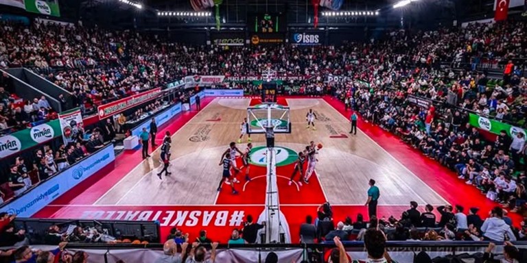 Karşıyaka'dan Düşme Hattından Kurtulmak İçin İki Kritik Transfer