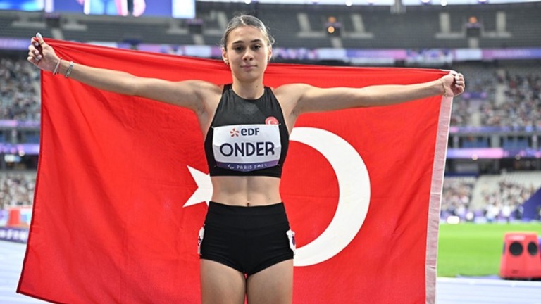 Aysel Önder'den Avrupa Şampiyonluğu ve Dünya Rekoru