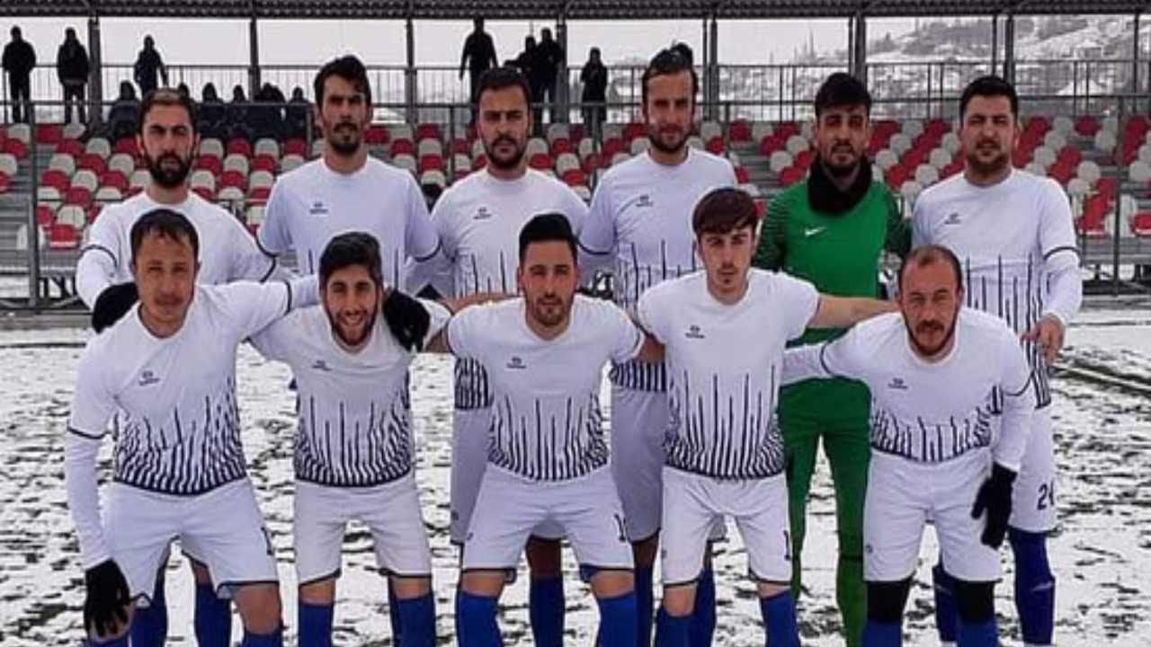 Şampiyon Gemerek Belediyespor BAL'a Çıkamadı