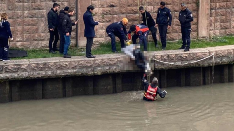 Eskişehir'de Porsuk Çayı'nda Erkek Cesedi Bulundu, Soruşturma Başlatıldı