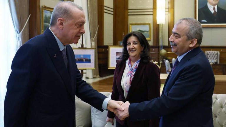 Erdoğan'dan DEM Parti İmralı Heyeti'ne 1 Saat 25 Dakikalık Kritik Görüşme