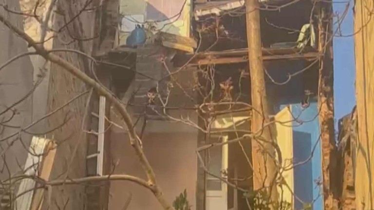 Şişli'de Bina Çöktü: Ekiplerin Zamanında Müdahalesi Faciayı Önledi