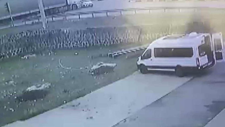 Gaziantep'te Feci Kaza: TIR ile Otomobil Çarpıştı, Anne-Oğul Hayatını Kaybetti