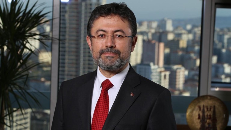 Bakan İbrahim Yumaklı: Zirai Don Mağdurlarının Yanındayız, Tüm Üreticilere Destek Vereceğiz